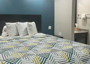 Studio 6 Suites – Knoxville, TN hotel thumbnail 4