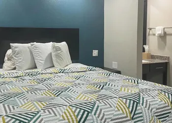 Studio 6 Suites – Knoxville, TN hotel thumbnail 6