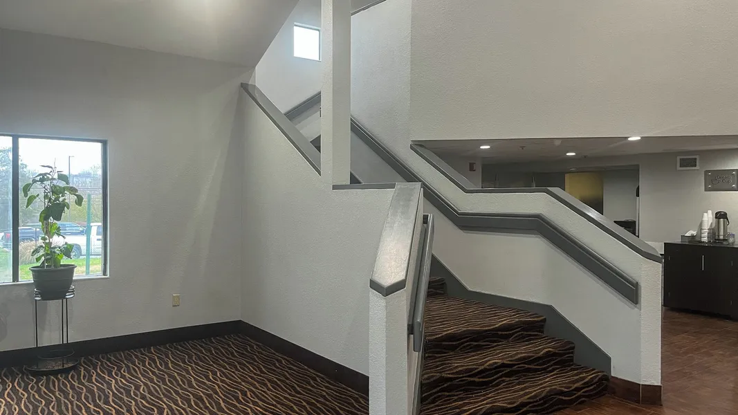 Studio 6 Suites – Knoxville, TN hotel detail image 2