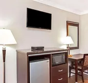 Cabana Inn & Suites hotel detail image 3