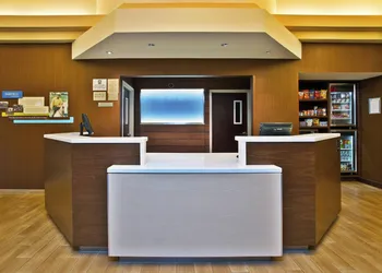 Fairfield Inn and Suites by Marriott Chicago Midway Airport hotel thumbnail 3