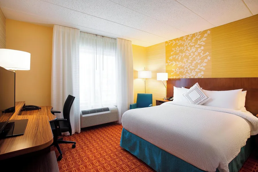 Fairfield Inn and Suites by Marriott Chicago Midway Airport hotel detail image 6