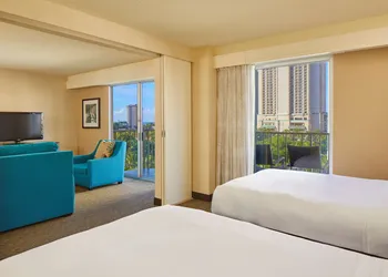 DoubleTree by Hilton Hotel Alana - Waikiki Beach hotel thumbnail 7