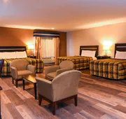 Capital Inn & Suites hotel detail image 5