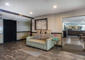 Travelodge by Wyndham Brooklyn Center hotel thumbnail 5