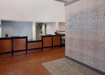 Hampton Inn & Suites Houston Medical Center NRG Park hotel thumbnail 5