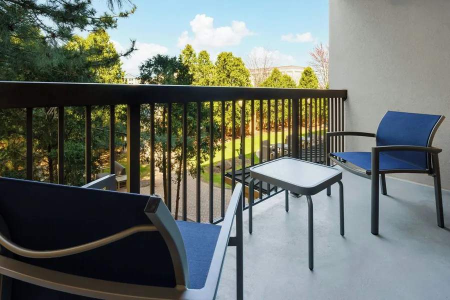 Courtyard by Marriott Chicago Midway Airport hotel detail image 6