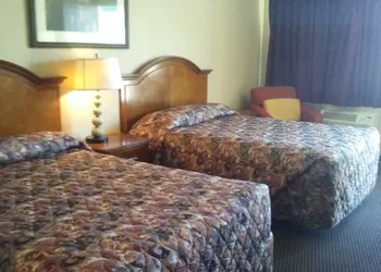 Cedars Inn Lewiston hotel thumbnail 8