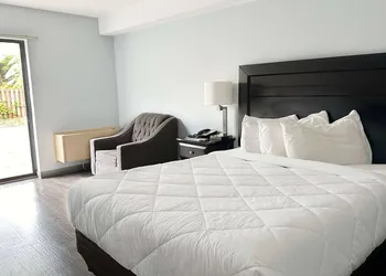 Travelodge by Wyndham Welland hotel thumbnail 6