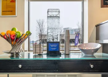 Comfort Inn Laval hotel thumbnail 2