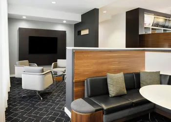 Courtyard by Marriott Atlanta Duluth/Gwinnett Place hotel thumbnail 3