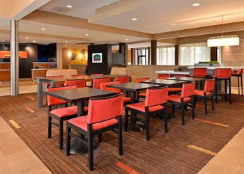 Courtyard by Marriott Dallas Northwest hotel thumbnail 5