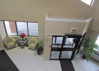 Comfort Inn Trois-Rivières hotel thumbnail 2