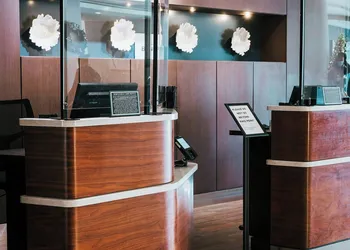 Courtyard by Marriott Los Angeles LAX/Century Boulevard hotel thumbnail 3