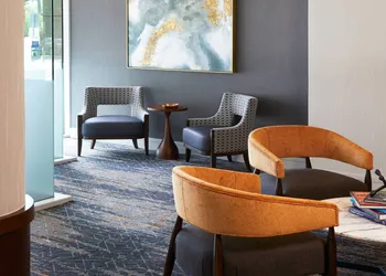 Courtyard by Marriott Los Angeles LAX/Century Boulevard hotel thumbnail 5