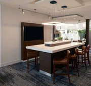 Courtyard by Marriott Los Angeles LAX/Century Boulevard hotel detail image 7