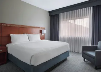Courtyard by Marriott New Carrollton hotel thumbnail 5