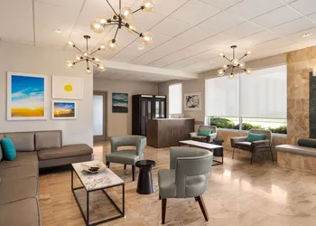 Days Inn by Wyndham Miami Airport North hotel thumbnail 4