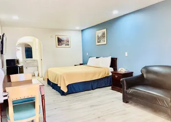 Americas Best Value Inn & Suites Houston Brookhollow NW hotel thumbnail 5