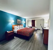 Luxury Inn and Suites hotel detail image 3