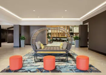 Embassy Suites by Hilton Orlando Airport hotel thumbnail 2