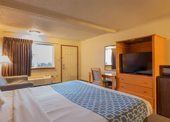 Travelodge by Wyndham Chehalis hotel thumbnail 3