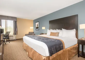 Wyndham Garden Texarkana hotel thumbnail 3