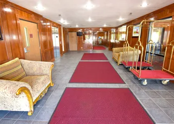 Bayside Hotel of Mackinac hotel thumbnail 2