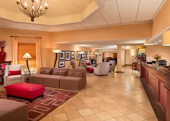 DoubleTree by Hilton Hotel Vancouver hotel thumbnail 3