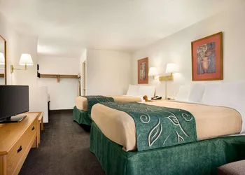 Travelodge by Wyndham Cheyenne hotel thumbnail 6