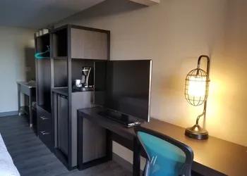 The Hotel Y a Dazzler Select by Wyndham hotel thumbnail 8
