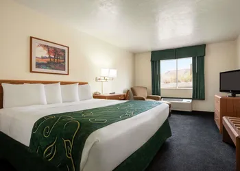 Travelodge by Wyndham Green River WY hotel thumbnail 4