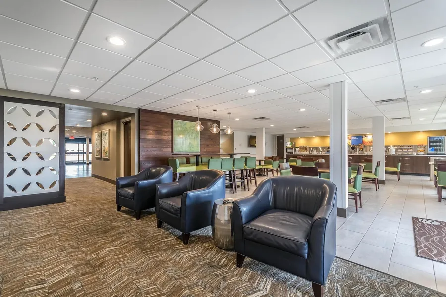 Comfort Inn & Suites Lexington - Hamburg I-75 hotel detail image 6