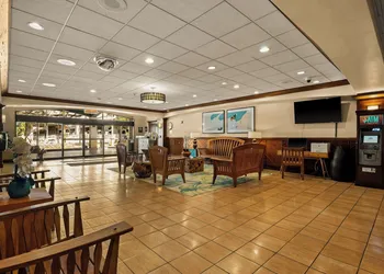 Airport Honolulu Hotel, Trademark Collection by Wyndham hotel thumbnail 4