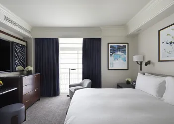 The Peninsula New York hotel thumbnail 6