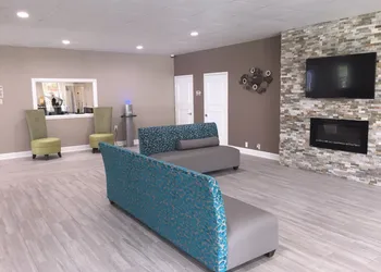 Quality Inn & Suites University Area hotel thumbnail 7