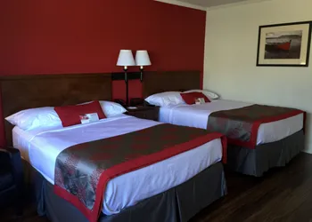 Ramada by Wyndham Torrance hotel thumbnail 5