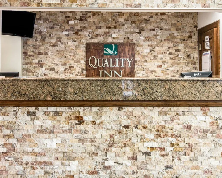 Quality Inn Southfield - Detroit hotel detail image 2