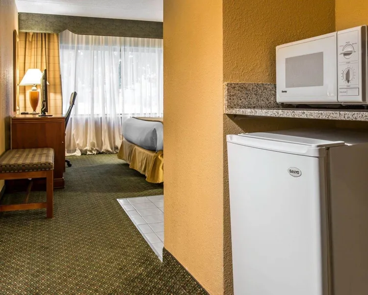 Quality Inn Southfield - Detroit hotel detail image 6