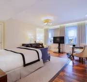 The Ritz-Carlton, Montréal hotel detail image 4