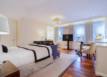 The Ritz-Carlton, Montréal hotel thumbnail 4
