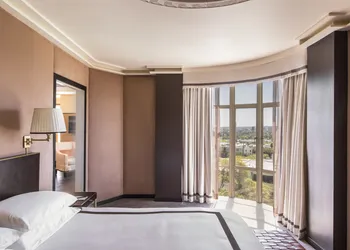 Sunset Tower Hotel hotel thumbnail 7