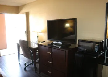 Empire Inn hotel thumbnail 8