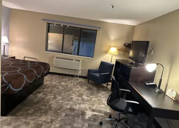 Super 8 by Wyndham Baltimore/Essex Area hotel thumbnail 6