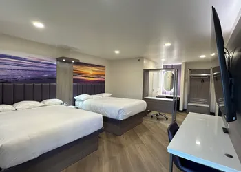 Costa Mesa Inn hotel thumbnail 7