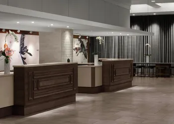 Renaissance Chicago North Shore Hotel hotel thumbnail 4