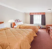 Days Inn by Wyndham Carlsbad hotel detail image 4