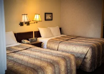 Langley Hwy Hotel hotel thumbnail 6