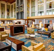 DoubleTree by Hilton Pittsburgh - Cranberry hotel detail image 3