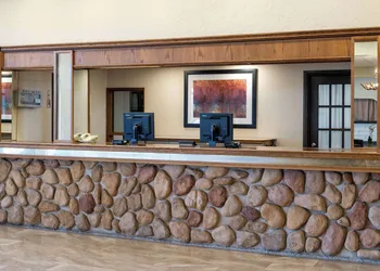 Ramada by Wyndham Thunder Bay Airlane Hotel hotel thumbnail 3